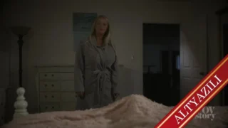 Annesinin Koca Memelerine Boşalıyor