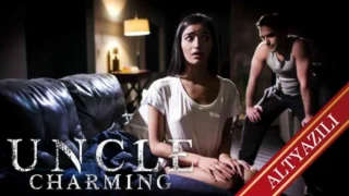 Pornoya Para Harcayan Kızını Sikiyor